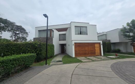 LMHCV0126 – Venta Casa en La Molina – EL HARAS
