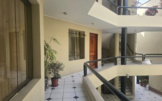 LMDAA0626 – DEPARTAMENTO EN VENTA EN LA MOLINA | ALAMEDA DEL CORREGIDOR CDRA. 12