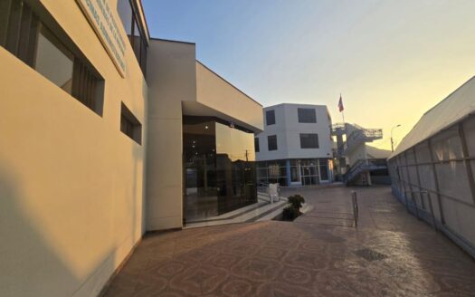 š¢ Ā”SE VENDE POR OCASIĆN! LOCAL MULTIUSOS DEPORTIVO COMO TERRENO ā LA MOLINA